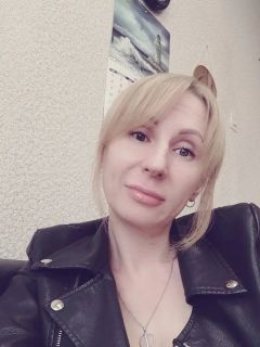 Елена Николаевна Сухарникова