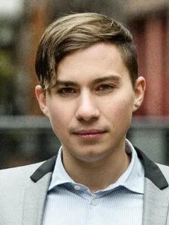 Владимир Зотов